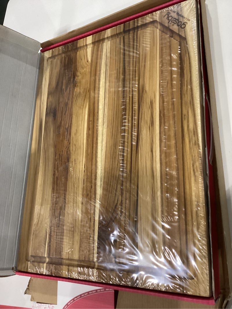 Condition photo showing Good Condition for Gossby Edge-Grain Teak Cutting Board, 20 x 15 x 1.5 in - Premium, Handcrafted in Vietnam, Balanced Design for Home Cooks & Chefs, Easy to Clean, Knife-Friendly Surface, Charcuterie & Serving Board