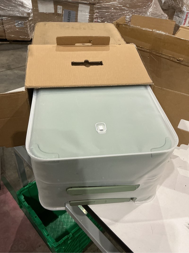 Condition photo showing Good Condition for level8 zipperless carry on luggage airline approved with aluminum frame, cute hardside suitcase with spinner wheels, metal rolling travel case with tsa locks, 20 inch, light green