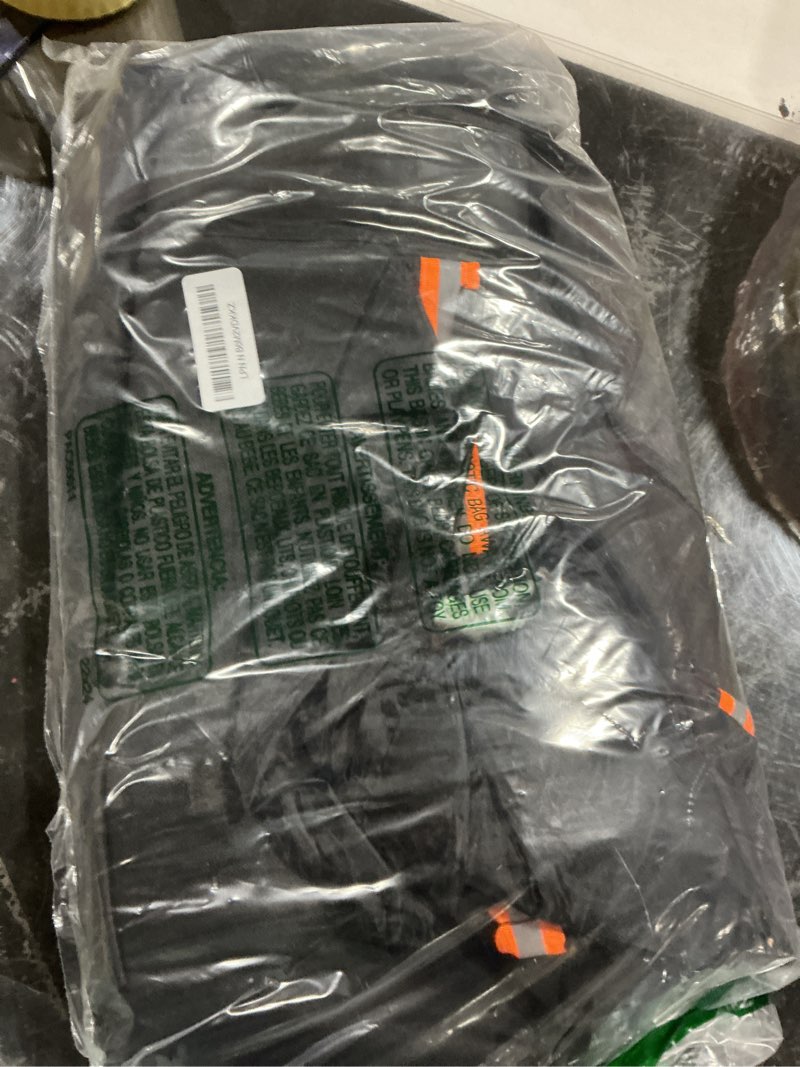Condition photo showing Good Condition for bogi windshield cover for ice and snow, heavy duty 600d windshield snow cover with 2 mirror covers waterproof car cover for snow windshield protector for cars, suvs, trucks (77"x47")