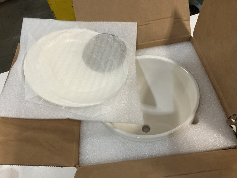 Condition photo showing Good Condition for 8 inch ceramic planter, plant pots with drainage hole and separable saucer,indoor-outdoor round succulent orchid flower pot,indoor pots for plants(smooth white,plant pot only) 8 inch 1 pc
