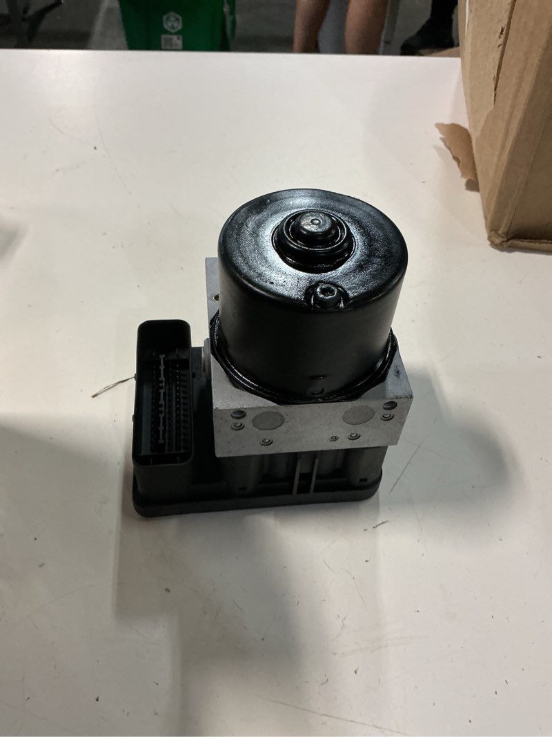 Condition photo showing Good Condition for abs control module 1k0907379ac abs hydraulic block control unit anti slip response stable braking performance improved handling control with oe number for vehicle