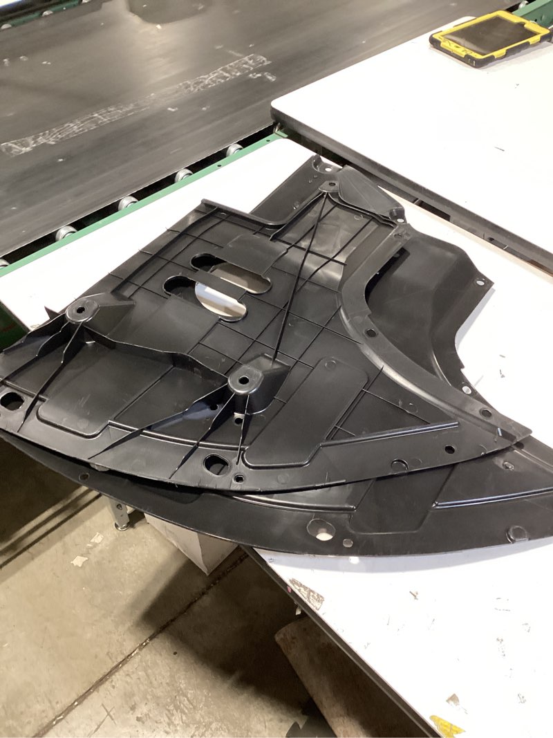 Condition photo showing As Is for hecasa front engine splash shield compatible with 2017-2020 hyundai elantra 2.0l engine protection under cover plastic black replacement for 29110f3100 29110-f2100 hy1228201 hy1228187