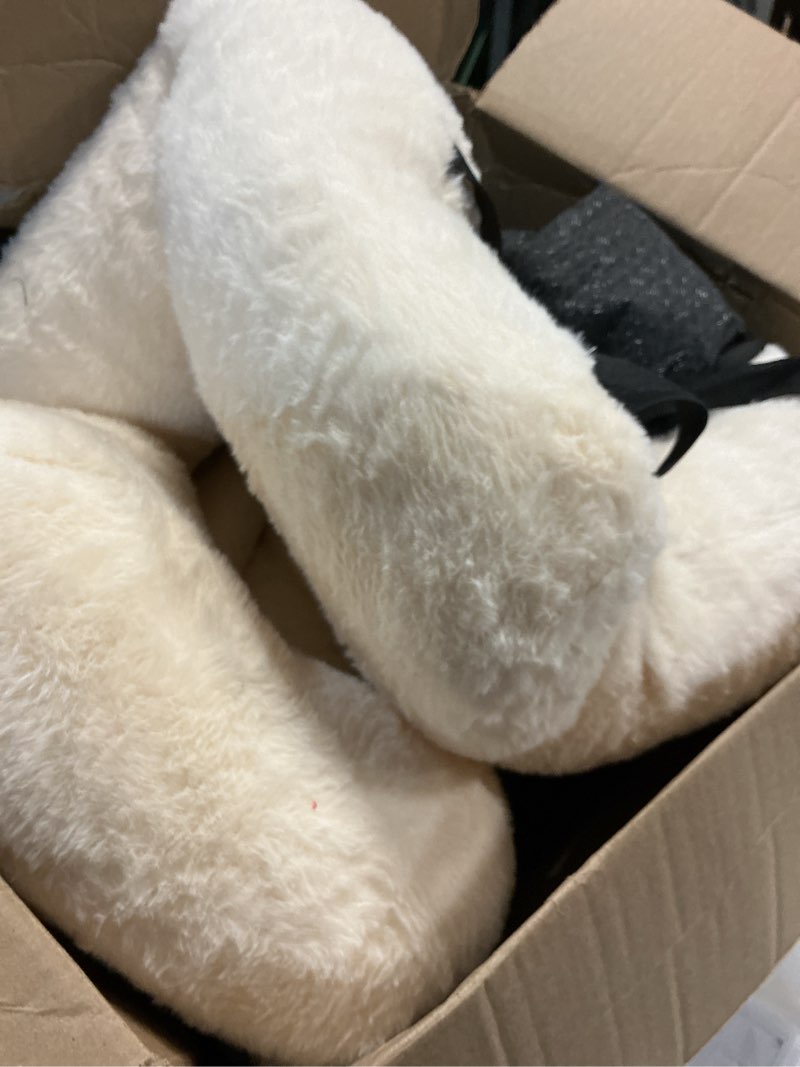 Condition photo showing Good Condition for Veehoo Cooling Elevated Dog Bed with Fluffy Plush Bolster Cushion, 49 x 33 inches, Cream White