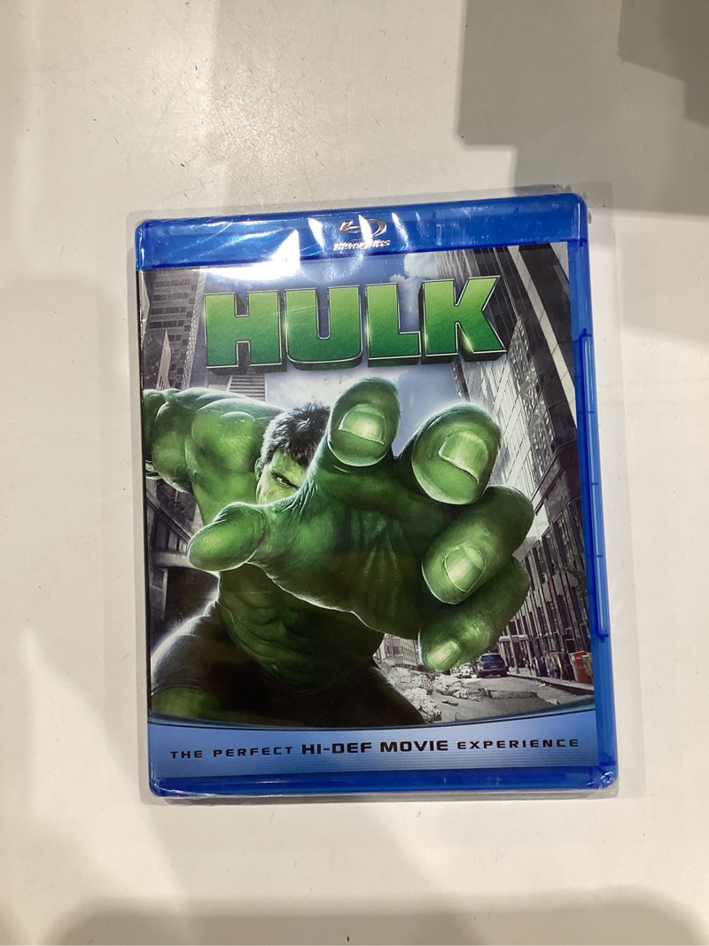Condition photo showing Good Condition for the hulk (blu-ray)