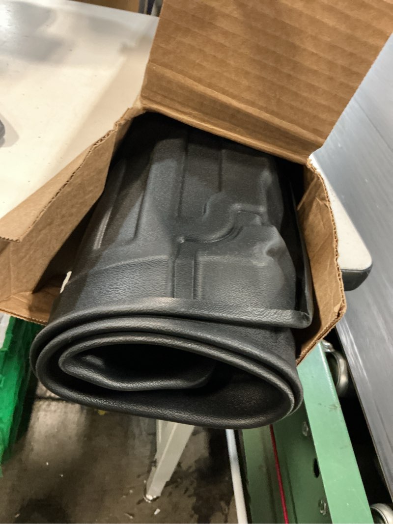 Condition photo showing Good Condition for flat face cargo liner rear trunk mat trunk cargo luggage boot tray mat stripes and triangles pattern for audi q3 2019-2024 anti-slip