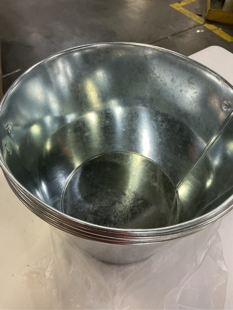 Condition photo showing Good Condition for 5-quart galvanized pail beer bucket 9x9x7 inches (pack of 3) 3pack