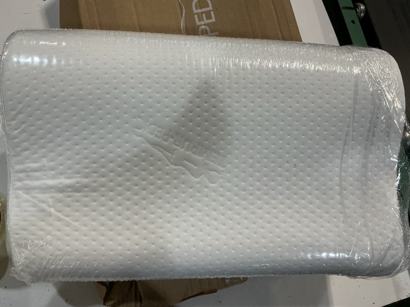 Condition photo showing New/Like New for tempur-pedic tempur-ergo neck pillow, medium profile, white medium profile 1