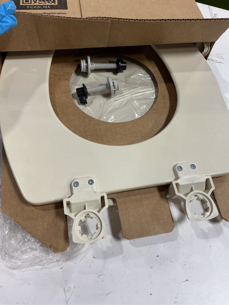 Condition photo showing Good Condition for bemis 1500ec 146 almond elongated molded wood toilet seat with easy-clean & change hinge