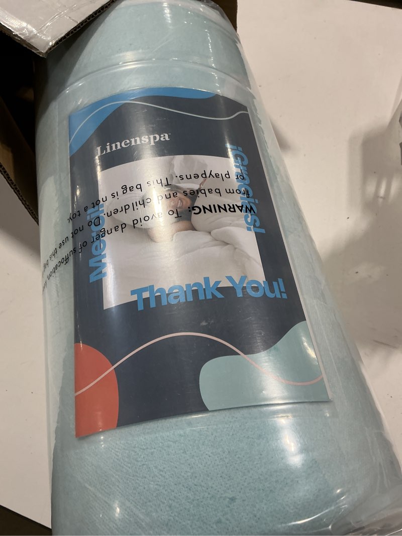Condition photo showing Good Condition for linenspa 2 inch supportright™ foam mattress topper - white