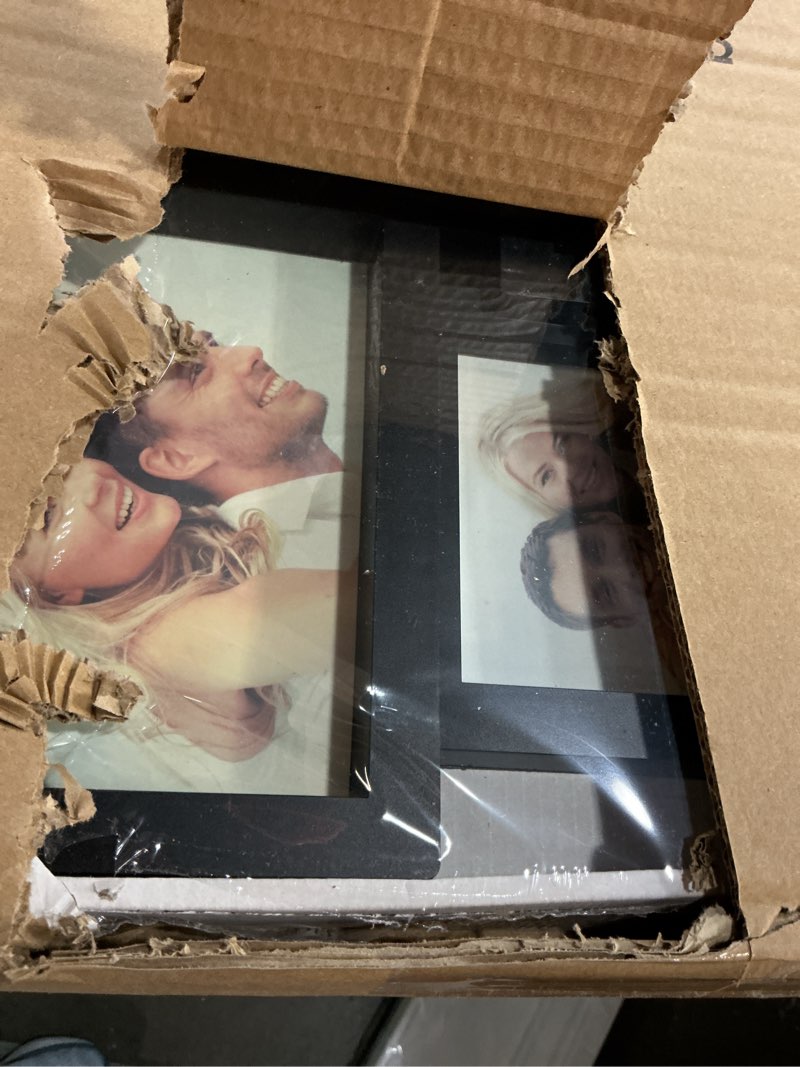 Condition photo showing New/Like New for jerry & maggie 4x6 collage picture frames for wall decor, 18 opening collage wall hanging for 6x4 photo, multi picture frame set with one-piece design black black*18 pack