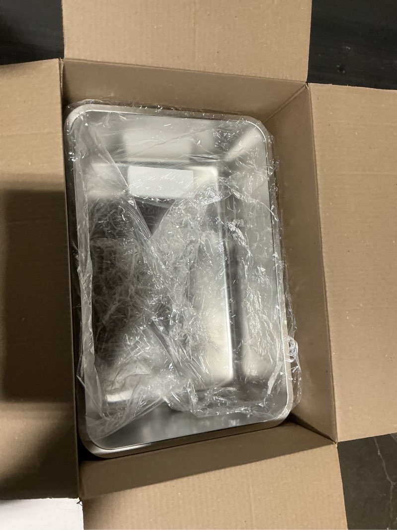Condition photo showing Good Condition for stainless steel cat litter box, 23.6"x15.8"x8" xxl stainless steel litter box 8 inch deep, extra large metal litterbox for big cats, non stick surface, easy to clean, high sided 1 pack-xxl (23.6"x15.7"x8")