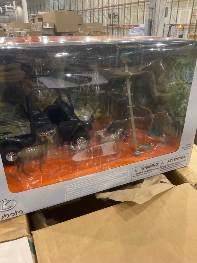 Condition photo showing New/Like New for Kubota Hunting Playset w/ RTV-X1120D 1:18 Scale