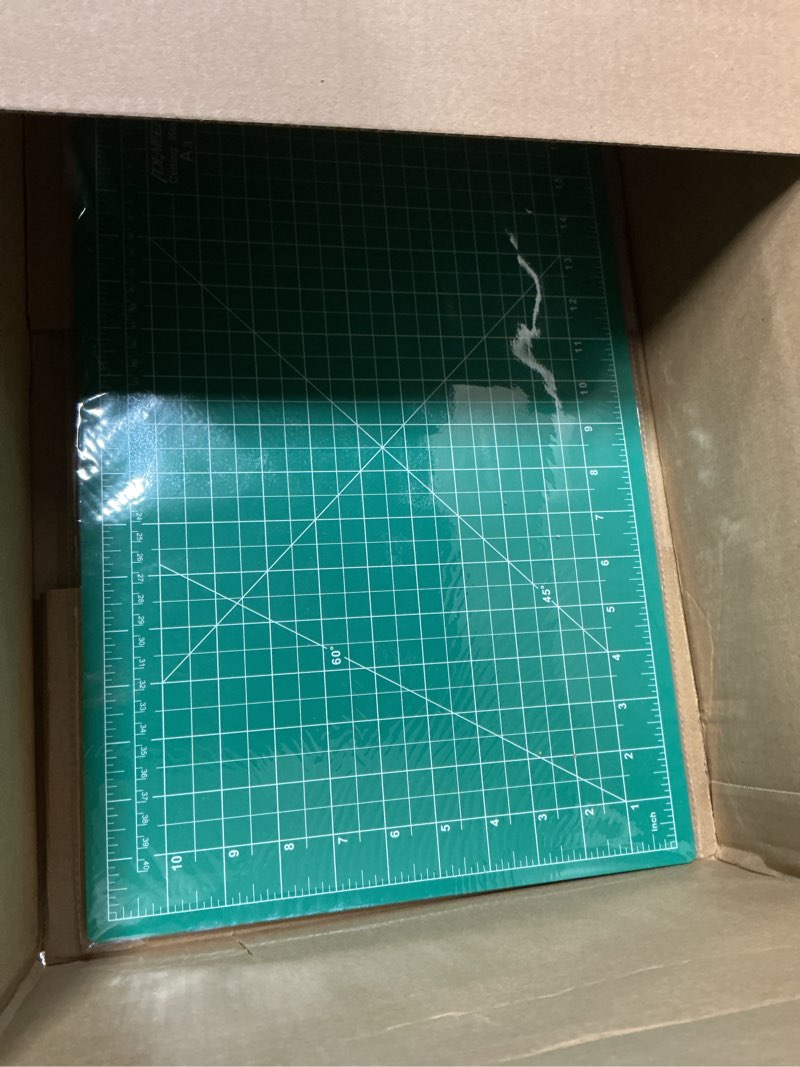 Condition photo showing New/Like New for self healing cutting mat, density-upgraded 18inch x 12inch sewing mat for crafts, 5-ply rotary cutting board double-sided for cutting quilting modeling projects, green green 18"l x 12"w