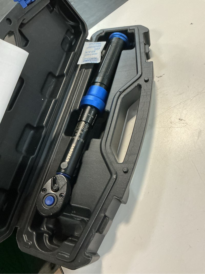 Condition photo showing Good Condition for 1/2-inch drive click torque wrench, dual-direction click professional torque wrench 10-170ft.lb/13.6-230.5n.m, dual range scales graduated in ft.lb and n.m, blue 1/2" 10-170 ft.lb
