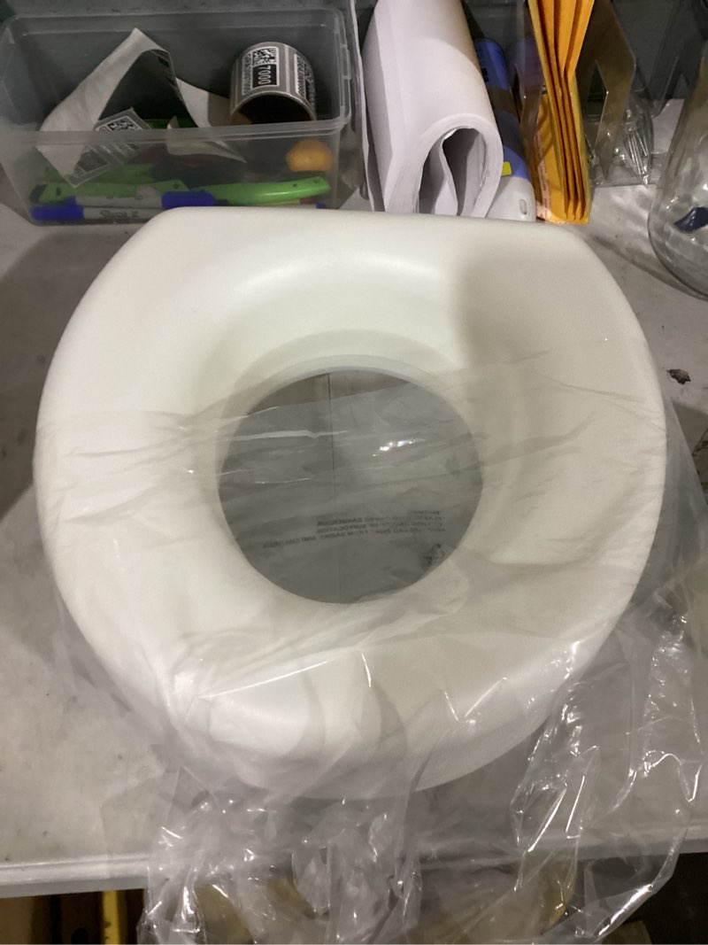 Condition photo showing Good Condition for healthsmart enhanced comfort 5" raised (round) toilet seat risers for seniors 5 slip resistant pads fsa/hsa eligible padded toilet seat elevation 15.7 x 15.2 x 6.1
