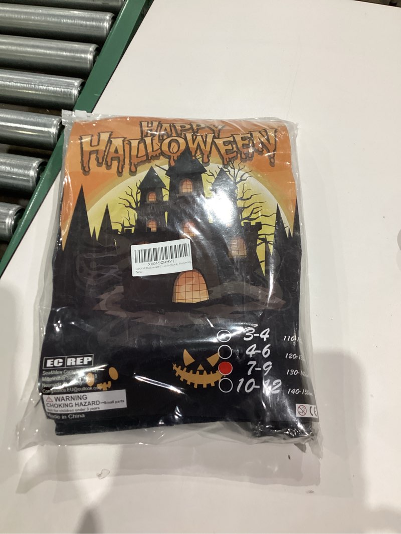 Condition photo showing New/Like New for Halloween Costumes Scream Ghost Face Costume, Black Black Medium