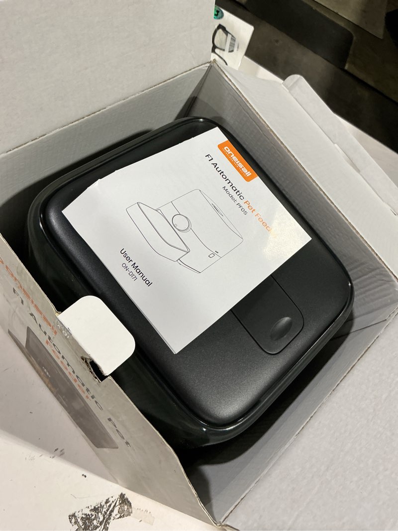 Condition photo showing Good Condition for oneisall Automatic Cat Feeder for Large Kibble and Snacks, 12 Cups/3L Timed Pet Feeder for Cats Indoor, Programmable Dry Food Dispenser (Black) Black 3L-Standard