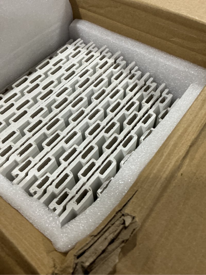 Condition photo showing Good Condition for art3d wpc wainscoting panels, 16-pack 48 x 6 inch 3d wall accents for interior wall decor, living room, bedroom, white 48" * 6" white 16