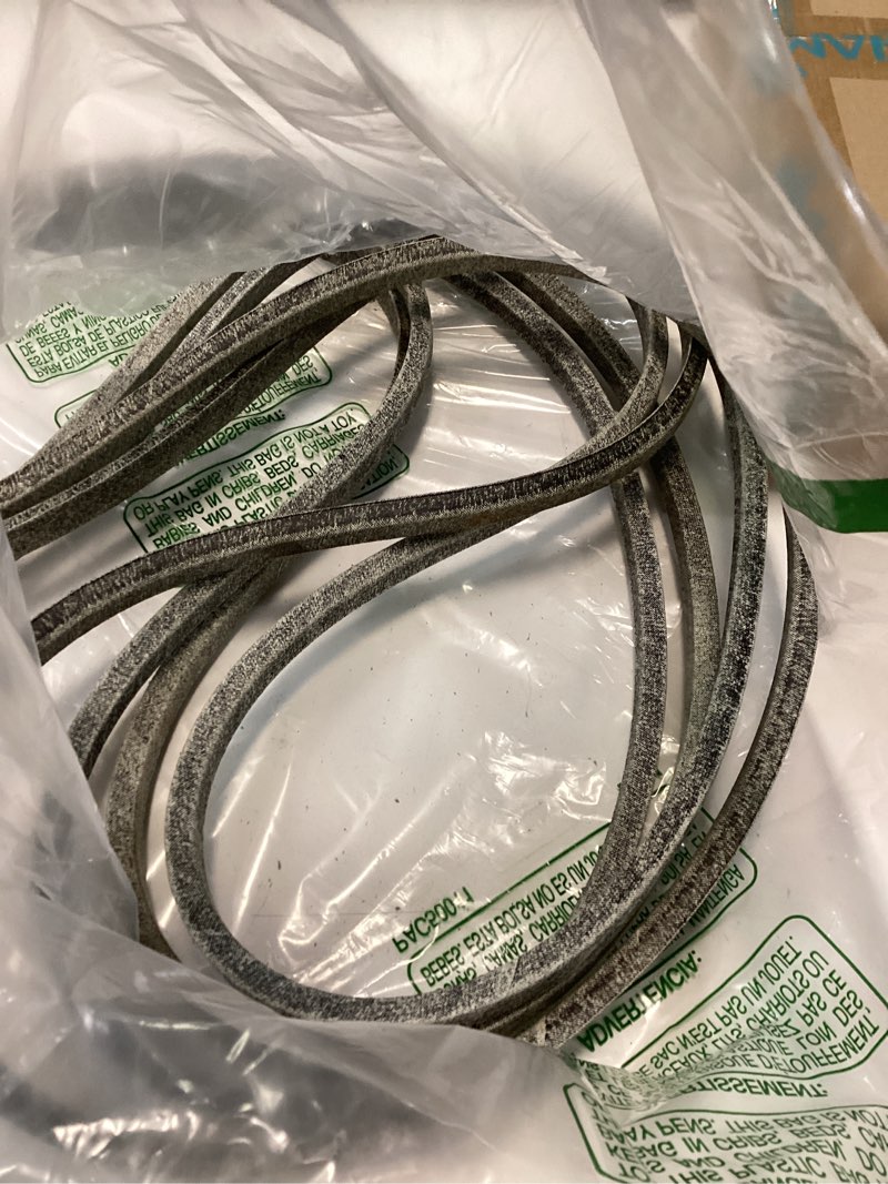 Condition photo showing As Is for 152" x 5/8" mower deck drive belt for bad boy 041-1490-00 scag 484088 hustler 789388 789388x husqvarna 539111949 75-819 539103687 iz 4217 iz 4817