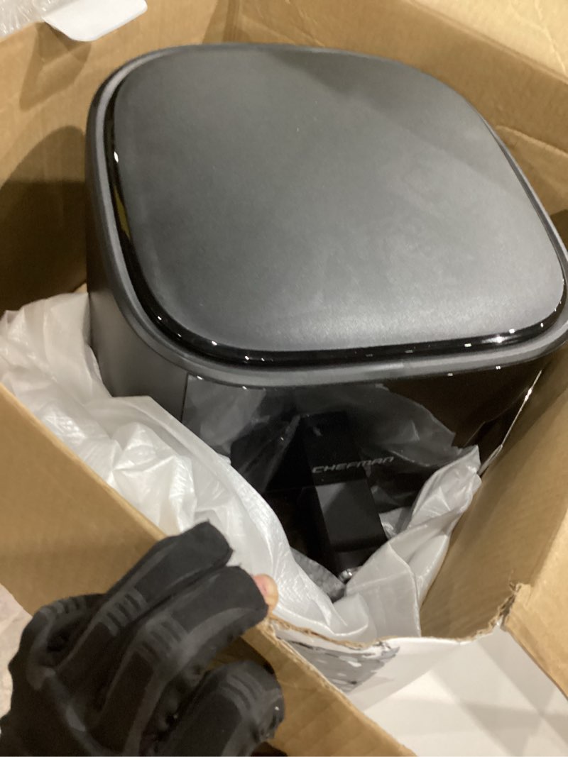 Condition photo showing Good Condition for chefman air fryer – 6 qt compact airfryer for quick & easy meals, features hi-fry technology for extra crisp, easy-view window, touch controls with 4 presets, nonstick & dishwasher safe basket - black black 6 quart - window
