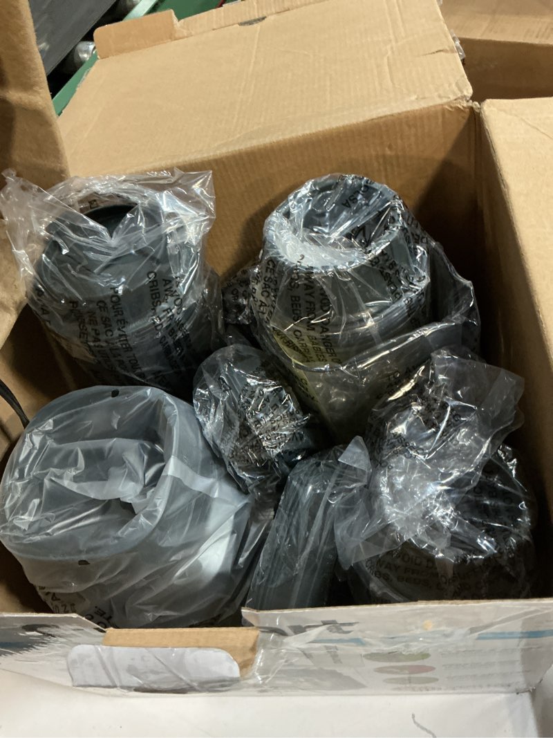 Condition photo showing Good Condition for Cuisinart CPB-380 Hurricane Compact Juicing Blender, Gunmetal