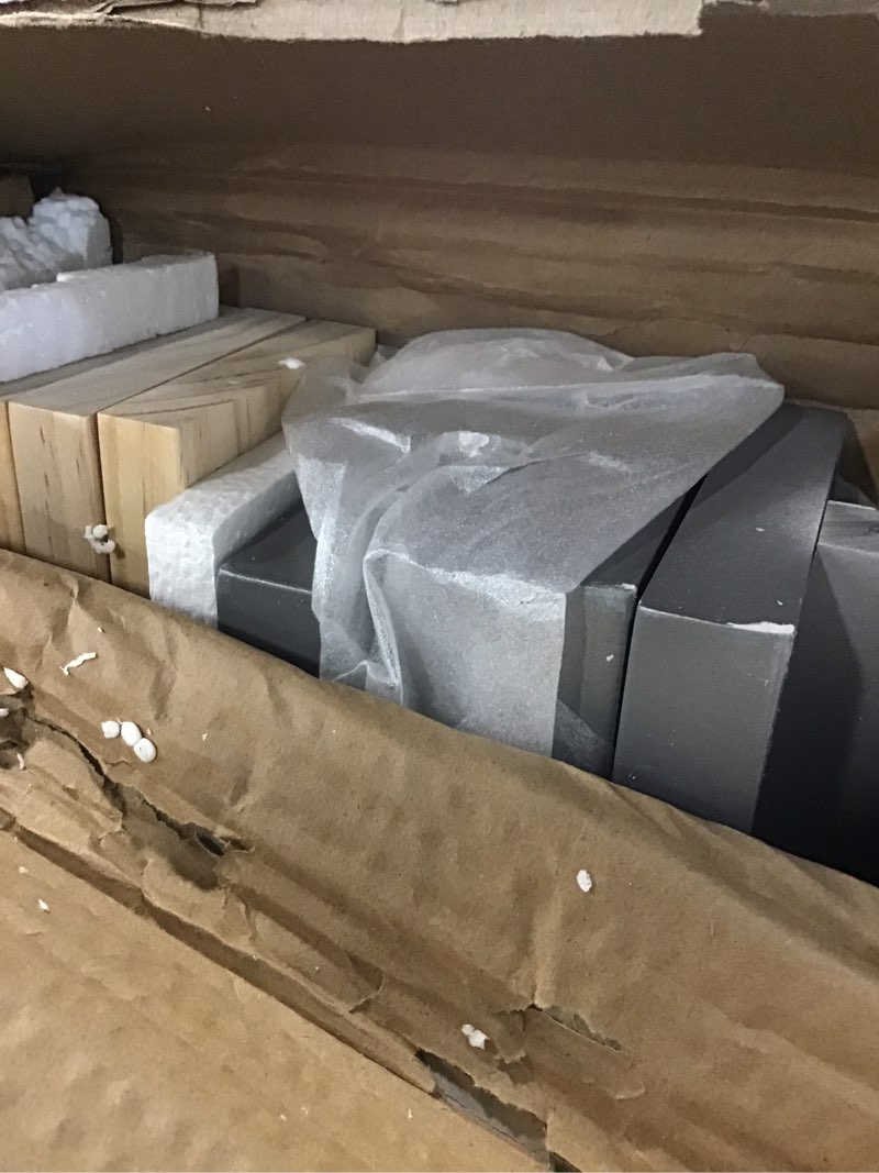https://lotting-media.assets.bidfta.com/lotting_c9fd2ebf-6fa8-417f-8111-6c28885023c9