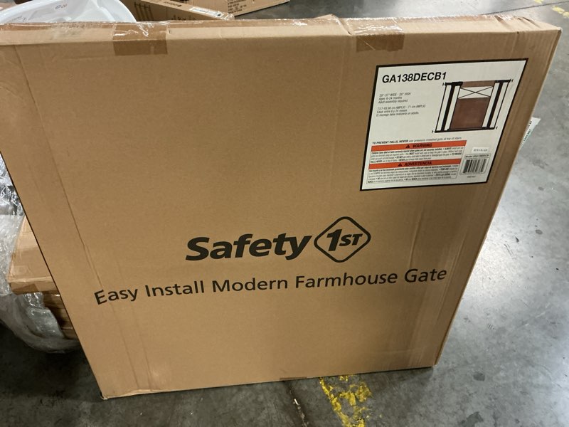 Condition photo showing New/Like New for easy install 28 in. h modern farmhouse child safety gate