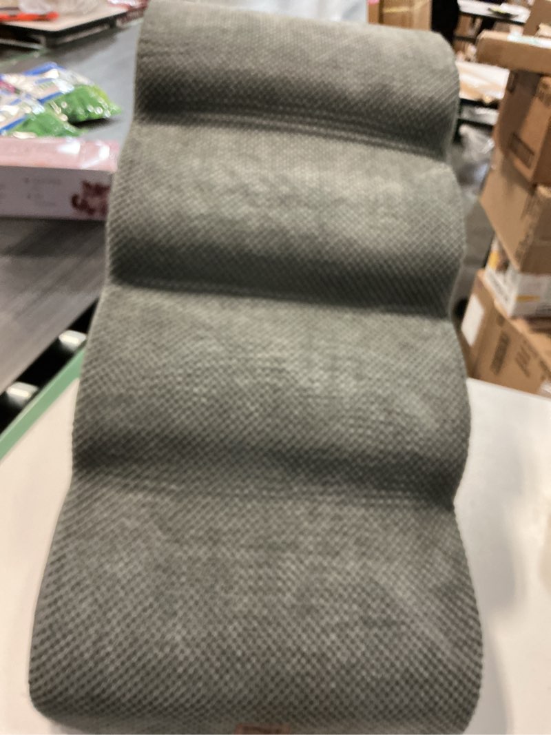 Condition photo showing Good Condition for EHEYCIGA Curved Dog Stairs Ramp for High Beds 19.7" H, 4-Step Dog Steps for Small Dogs and Cats, Pet Stairs for High Bed Climbing, Non-Slip Balanced Pet Step Indoor, Grey Fleece-Grey 4-Step