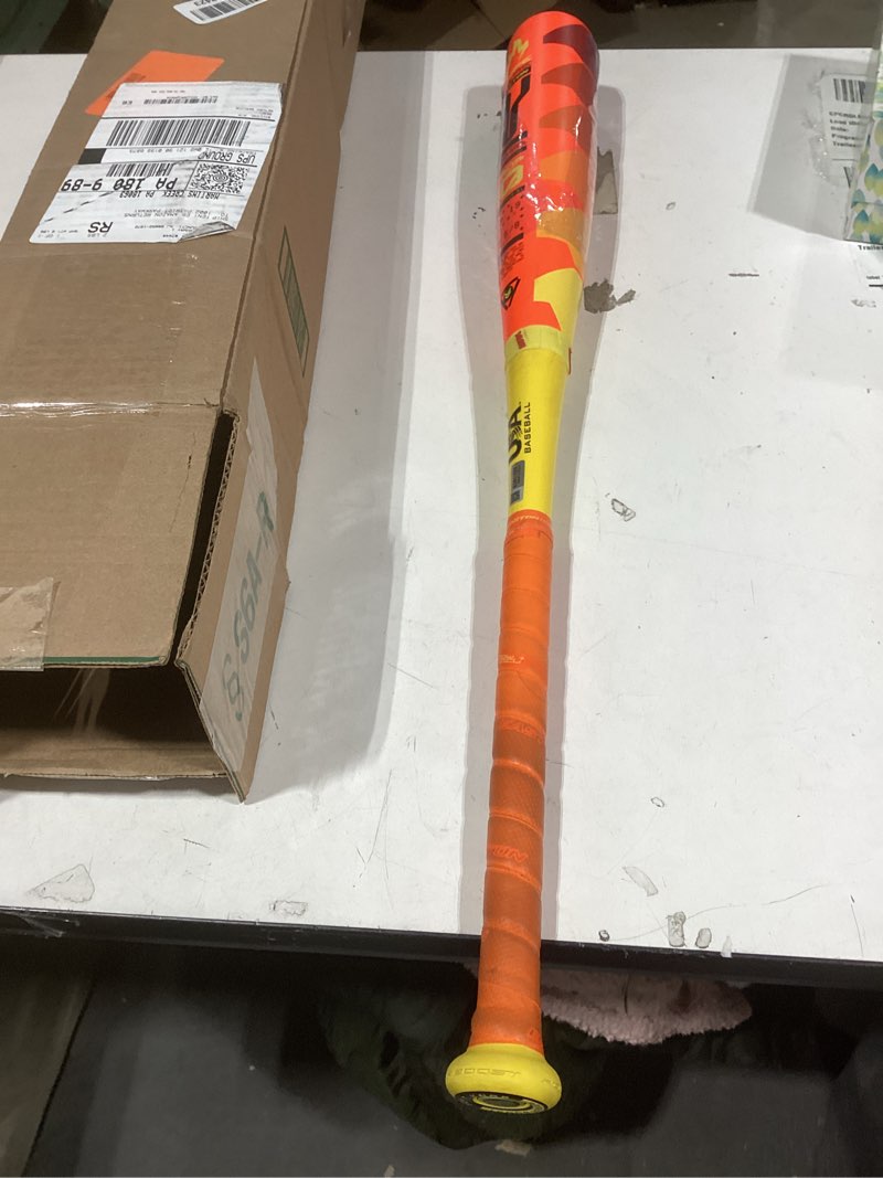 Condition photo showing Good Condition for Easton | 2025 | Hype FIRE Baseball Bat | USA | -5 / -8 / -10 / -11 Drop | 2 5/8' Barrel | 2 Pc. Composite Orange -10 29 Inches