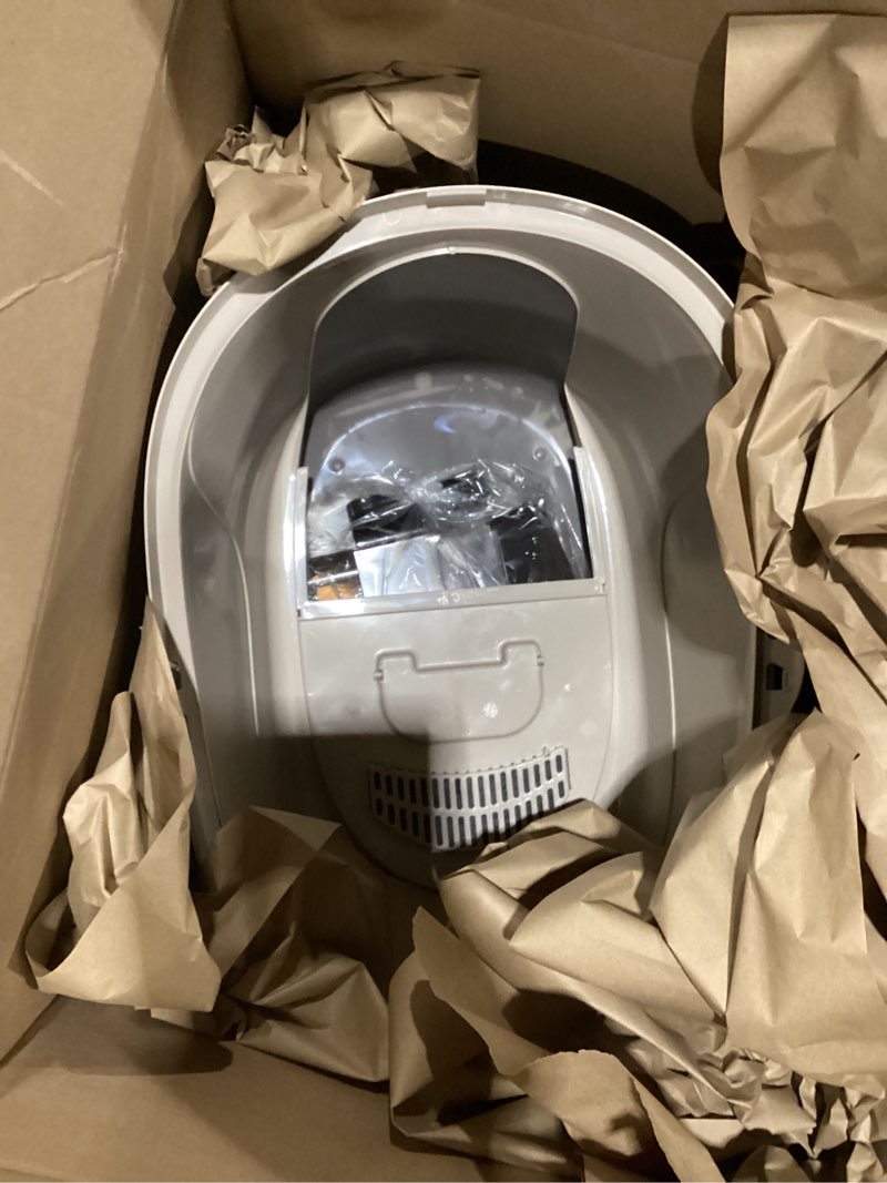 Condition photo showing New/Like New for amazon basics no-mess hooded enclosed cat litter box with odor control and swinging door, large, 24" x 18" x 17", multicolor