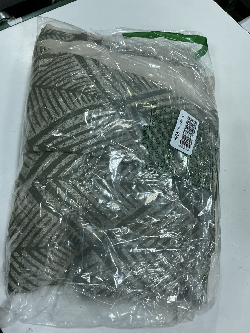 Condition photo showing Good Condition for jinchan 80% Blackout Curtains for Living Room, Geometric Patterns Drapes for Bedroom, Window Treatments for Room Darkening, Grommet Thermal Insulated Curtains 84 inch Length 2 Panels, Sage Green 50"W x 84"L (Pack of 2) B | Tile Sage Green 80% Blackout