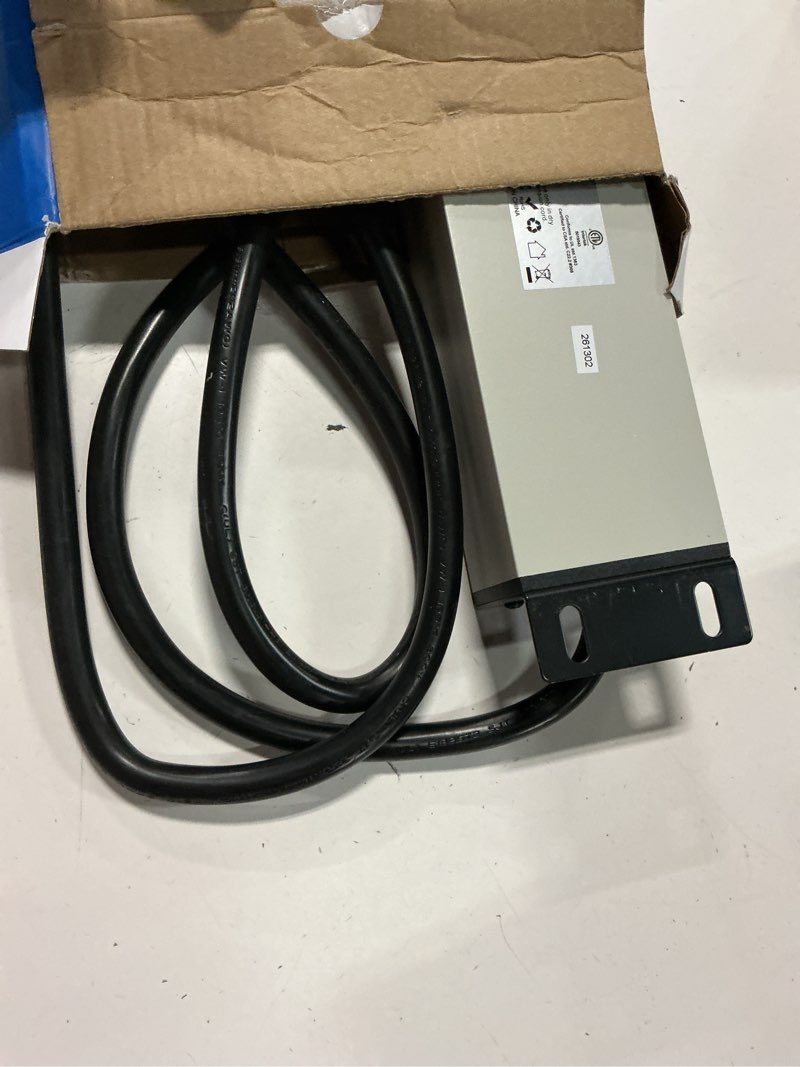 Condition photo showing Good Condition for keben heavy duty power strip 20amp,metal power strip with surge protection,12 gauge 10ft extension cord with 8ac,wall mountable 5-15p to 5-20r t-slot outlet for appliance,garage,workshop,industrial gray 10ft