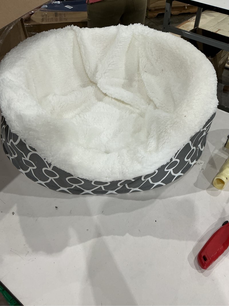 Condition photo showing Good Condition for midwest homes for pets orthoperdic egg-crate nesting pet bed w/ teflon fabric protector, small gray gray/white small