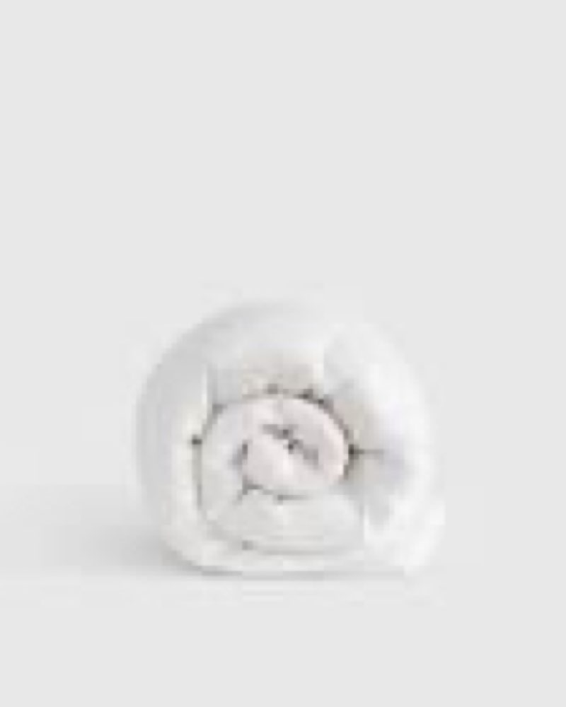 white quilt quince 
