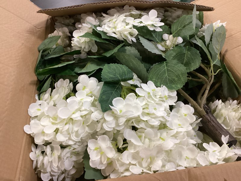Condition photo showing Good Condition for faux hydrangea tree – 30 inch hydrangea tree artificial with white flowers, uv resistant outdoor hydrangea artificial plants in pot for indoor outdoor home porch decor (2 pack)