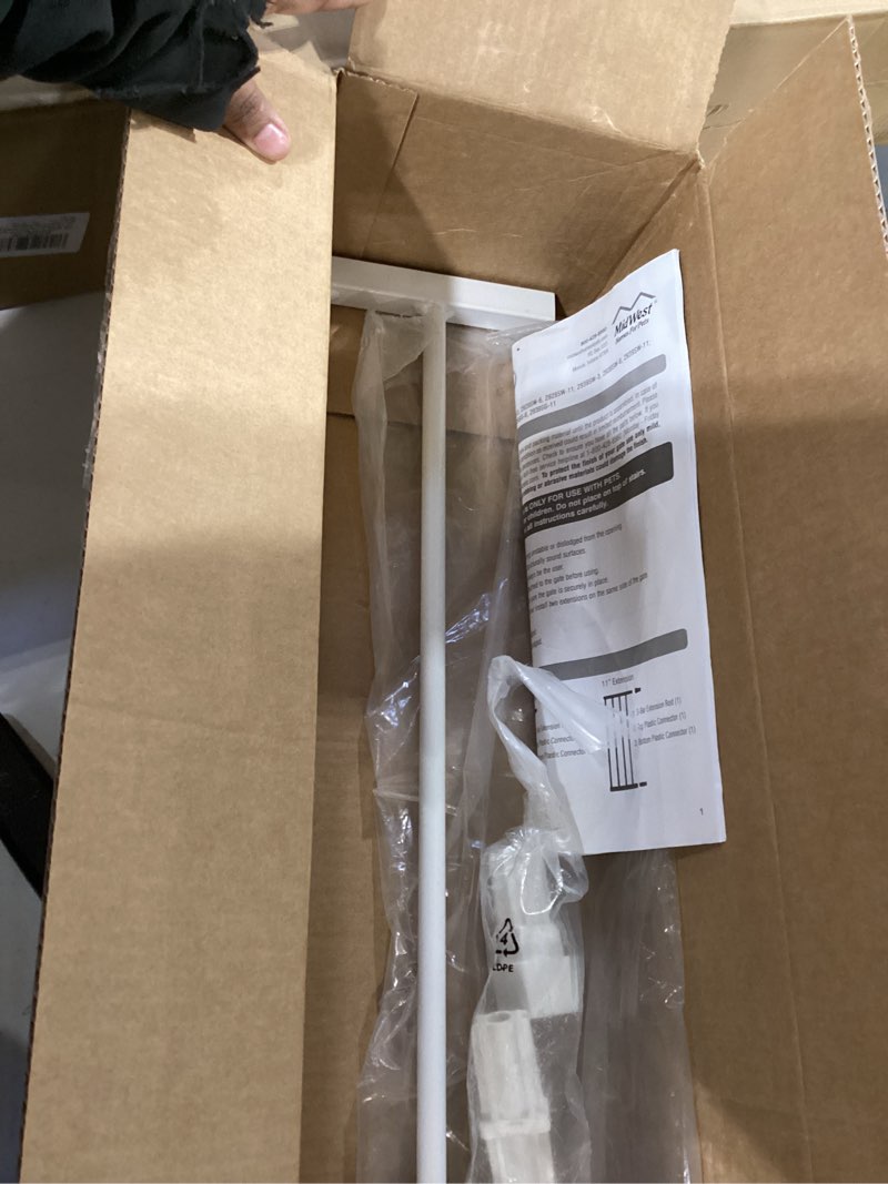 Condition photo showing Good Condition for midwest homes for pets steel pet gate extension; pet gate extension measures 6' wide x 29' high in soft white (fits mw model # 2929sw) white 29" high, 6" wide extension