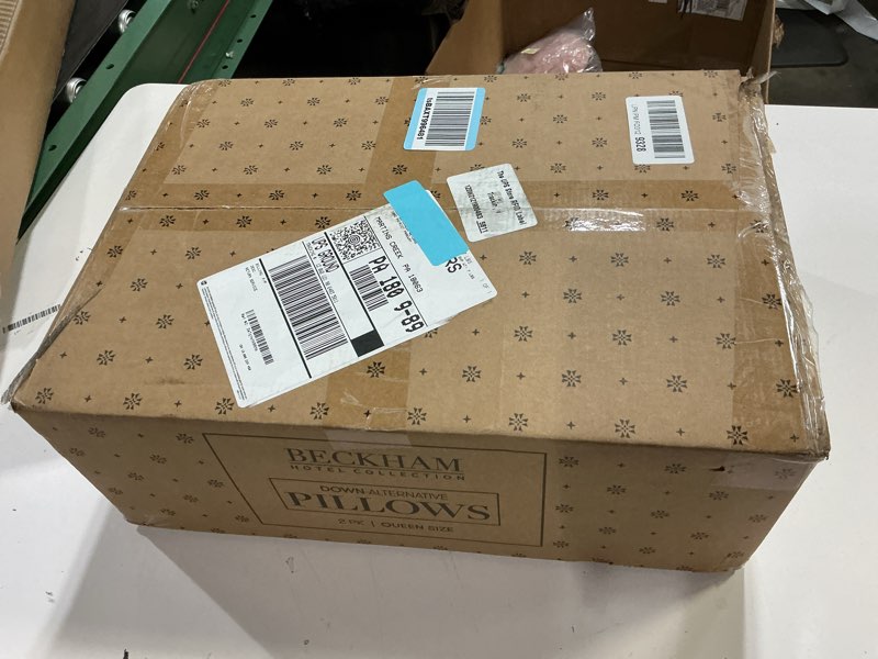 Condition photo showing New/Like New for Beckham Hotel Collection Bed Pillows Standard/Queen Size Set of 2 - Original Soft Down Alternative Pillow for Sleeping - Soft Support for Back, Stomach or Side Sleepers Queen / Standard White