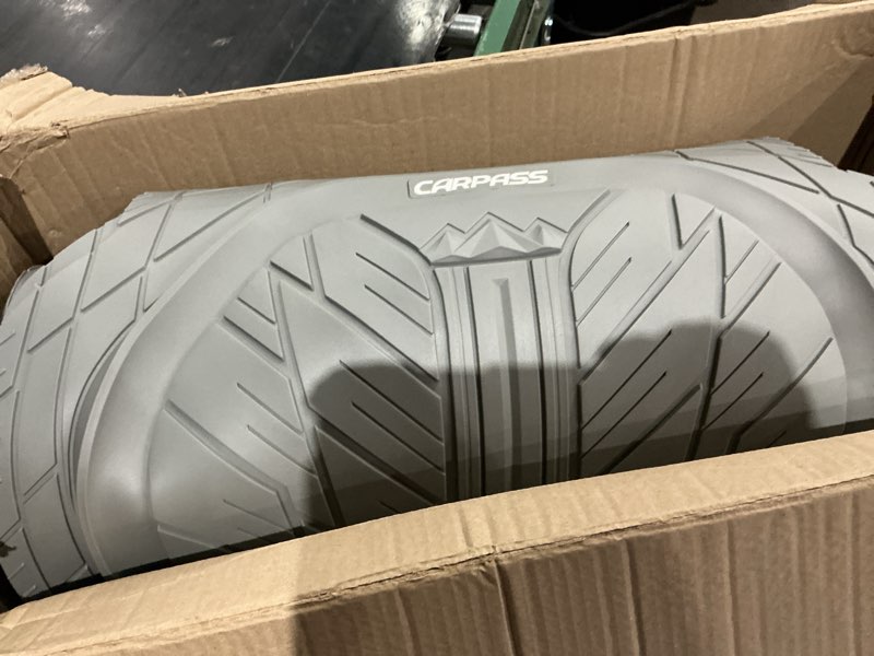 Condition photo showing Good Condition for car pass deep dish rubber floor mats for cars full set,heavy duty car mats,universal waterproof trim-to fit automotive floor mats for truck van suv, durable all-weather car mats 3-piece (light gray)
