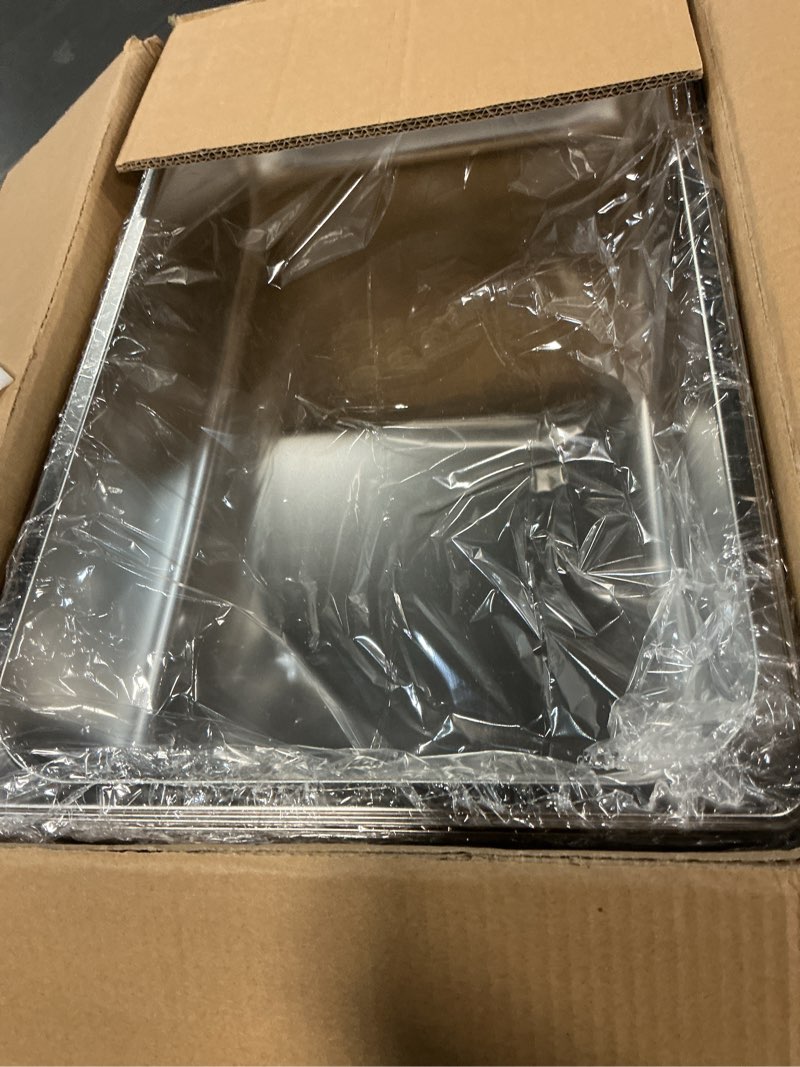 Condition photo showing Good Condition for 6 pack hotel pans, 1/1 size 4" deep stainless steel trays for food, 20.8" l x 13" w catering food pan commercial table pan for hotel, restaurant, buffet, party supplies 1/1 size 4inch