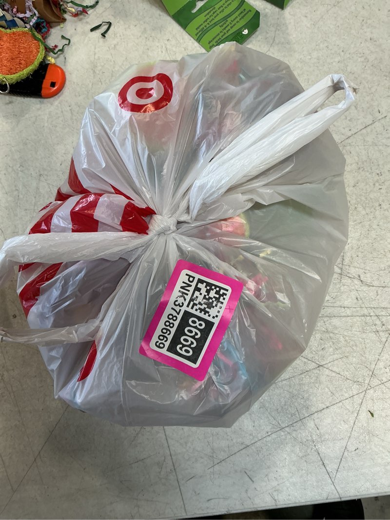 Condition photo showing New/Like New for Assortment of small pet items, miscellaneous small, variety of multiple pieces. 5 Pieces. 