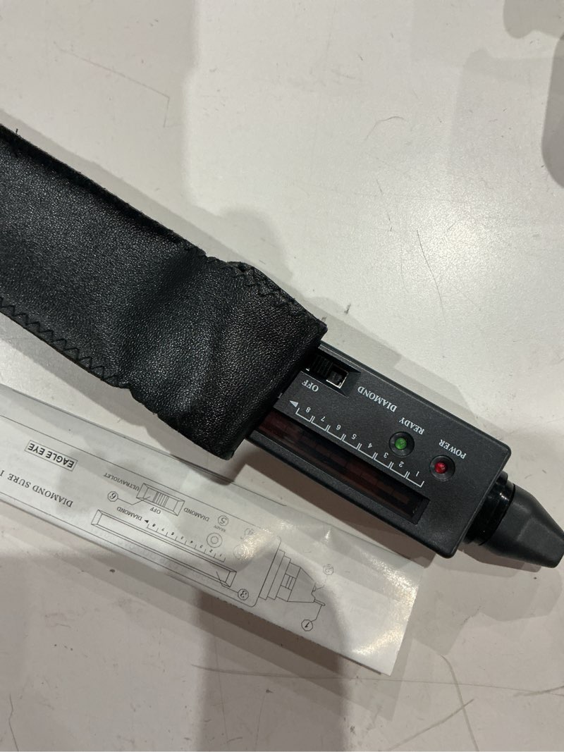 Condition photo showing Good Condition for valkynos professional diamond tester pen with 365nm uv light & thermal sensor – fast 0.5s detection, portable gem checker for novice & experts – battery included