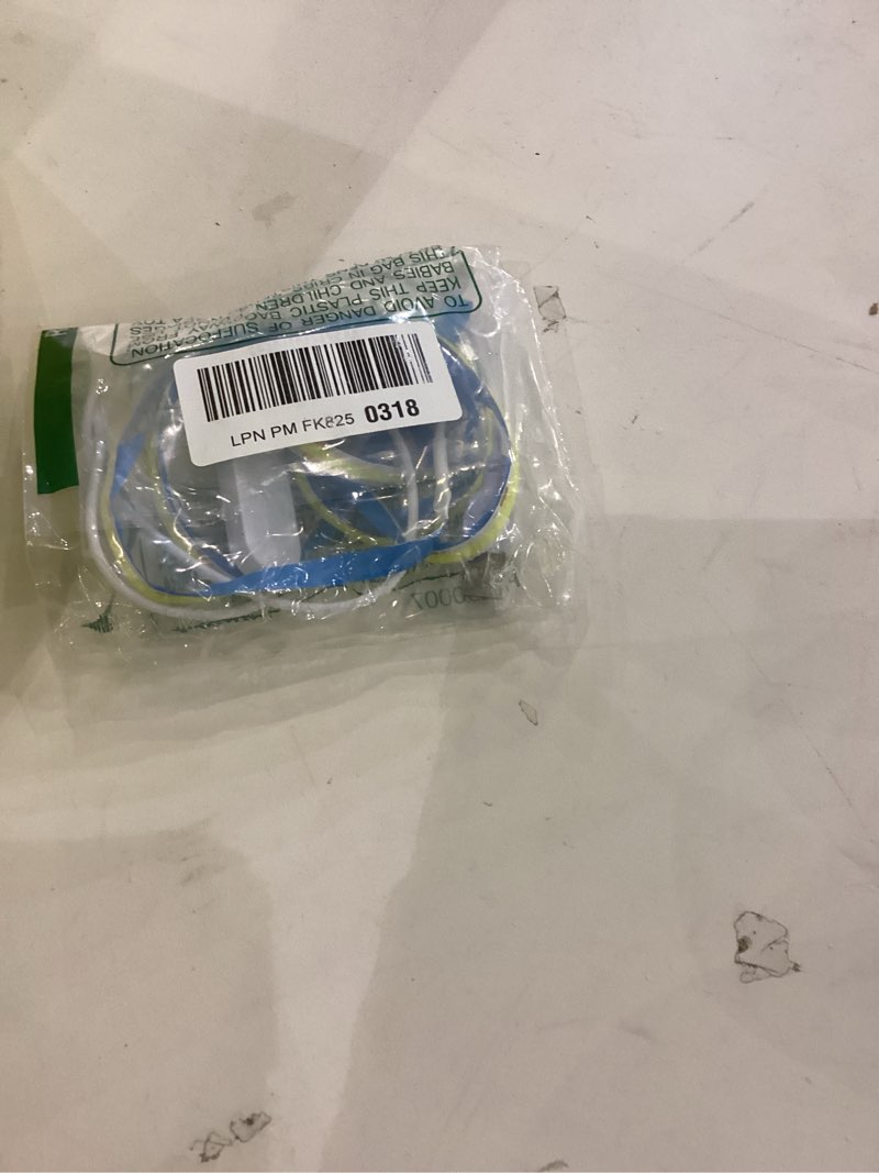 Condition photo showing New/Like New for Usb cord