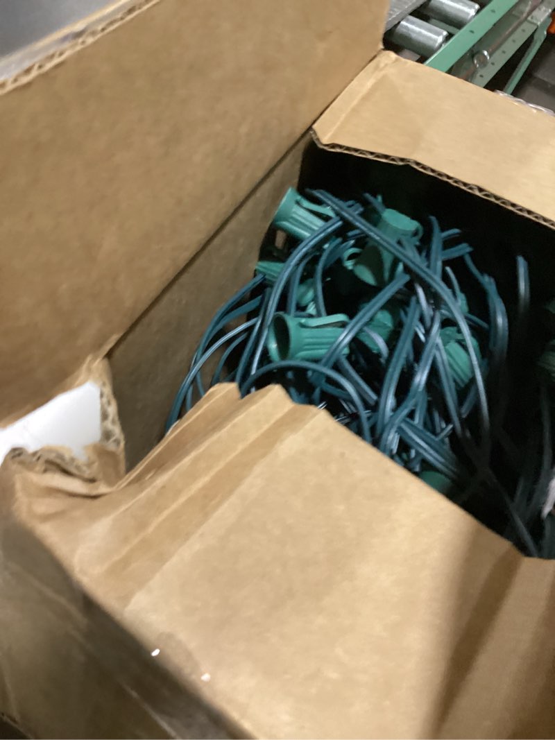 Condition photo showing Good Condition for C9 Light Strand, 2 Pack 100 FT Outdoor String Lights Christmas Stringer with 100 Sockets for Christmas Decor Patio, E17 Light Socket, 12 Spacing, Green Wire Green 2 Pack 100 FT