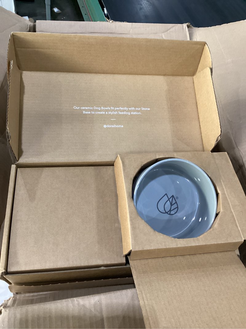 Condition photo showing Good Condition for dorai home ceramic dog bowls with stone drying mat – diatomaceous earth stone mat with non-slip base, quick-drying pet bowl set for medium dogs, ceramic dog water bowl & food dish set (23.6" x 15.4")