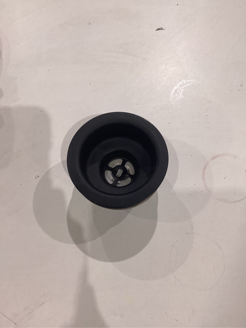 SIMLAIR TO NOT EXACT SINKOLOGY 4.41-in Brass Rust Resistant Strainer basket with Lock Mount Included