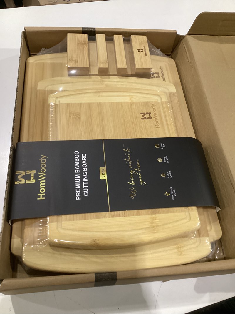 Condition photo showing New/Like New for premium bamboo cutting board-(set 3) bamboo serving board/charcuterie boards-wood cutting board set/wooden chopping board set-kitchen gadgets