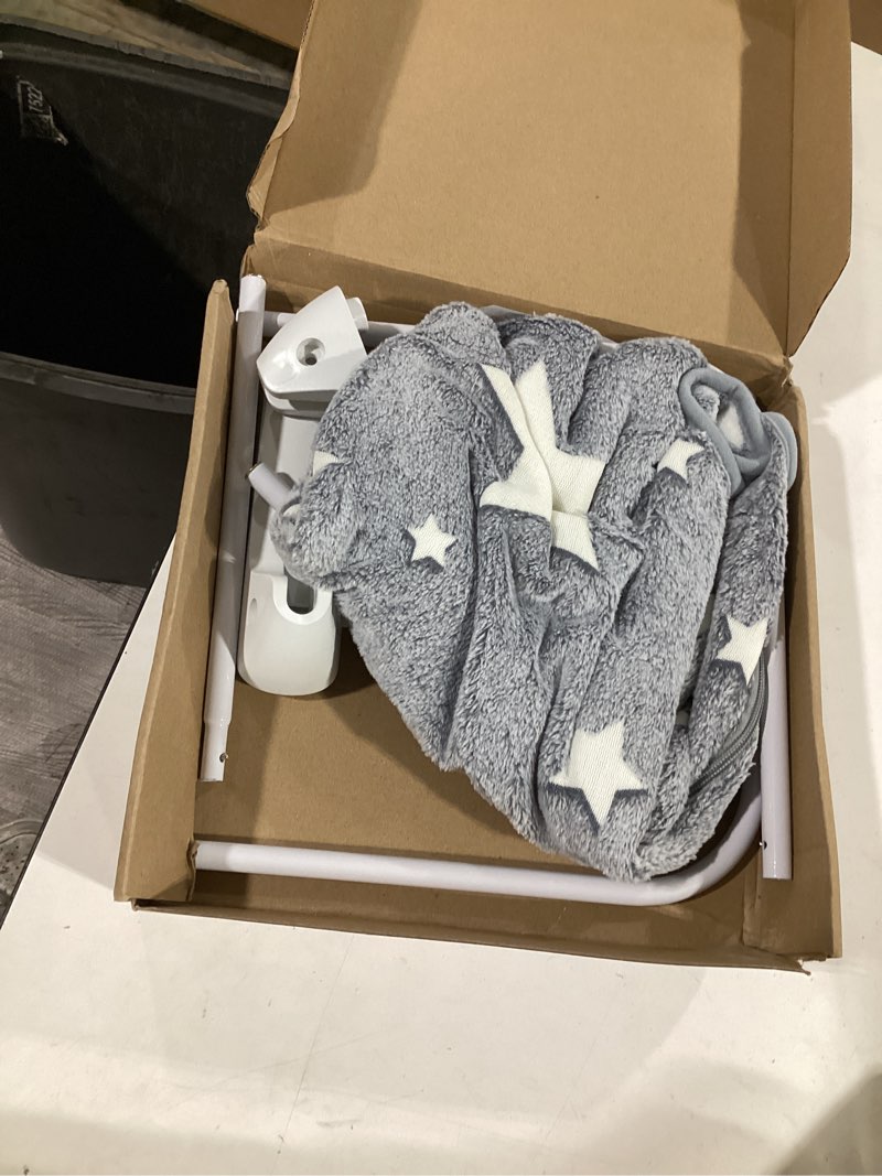 Condition photo showing Good Condition for zoratoo cat window perch, glow in the dark cordless foldable pet hammock bed for window with sturdy metal frame, glowing stars pattern resting seat for indoor cats (stars - m)
