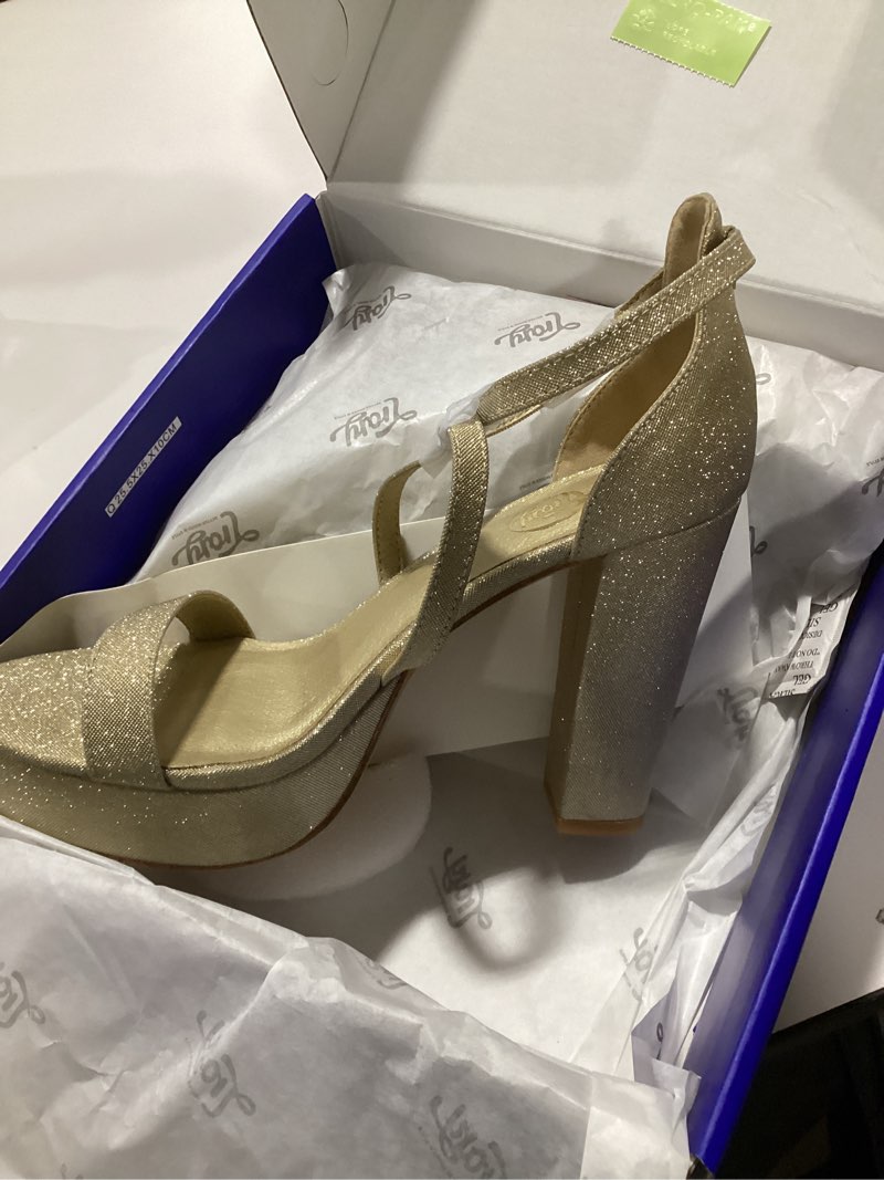 Condition photo showing Good Condition for Trary Women's Strappy Platform Chunky High Heels Sandals Fashion Comfortable Open Toe Block Heels for Women Dress Wedding Party Shoes 8 Gold Glitter