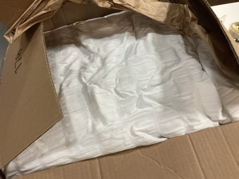 Condition photo showing Good Condition for quataly white full comforter set - 3 pieces seersucker lightweight bedding comforter sets (1 soft fluffy comforter & 2 pillowcases) - all seasons cozy modern bed sets for women men 01white full (82''*86'')