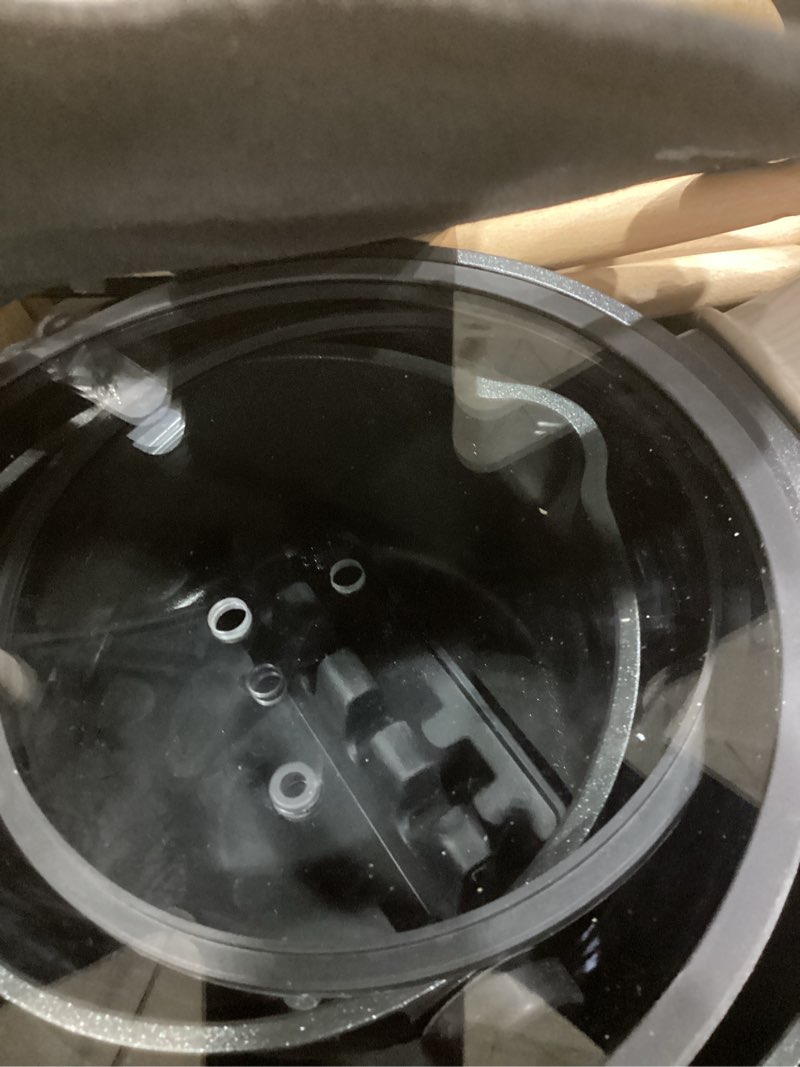 Condition photo showing New/Like New for yoehka 14-piece hybrid stainless steel cookware set, non-stick pots and pans set with 3 silicone trivets | induction compatible frying pans, saucepans, saute pan & stock pot | oven dishwasher safe